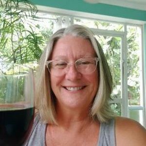 Meet your Posher, Phyllis